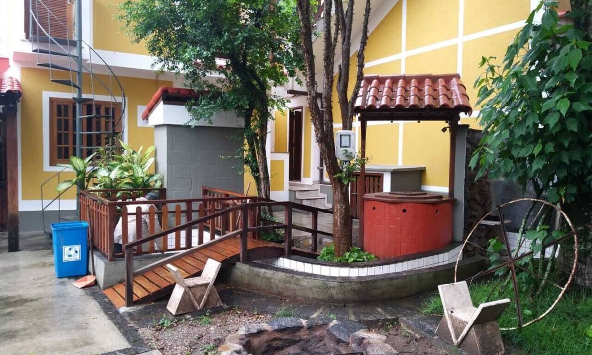 Recreio dos Bandeirantes Apartment | 10 apartments in Recreio, between the mountains and Vargem Grande. Mountain and sea path