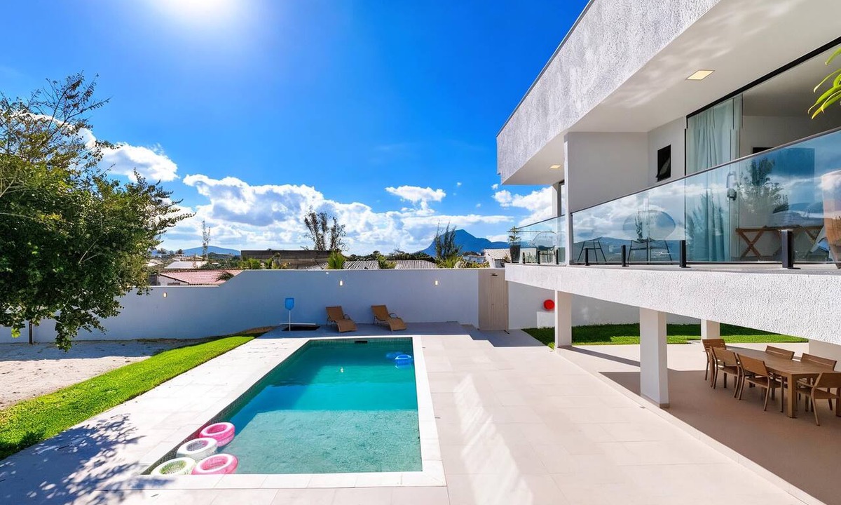 Itaipuacu House | 100m from Itaipuaçu Beach | Swimming Pool and Gourmet Area