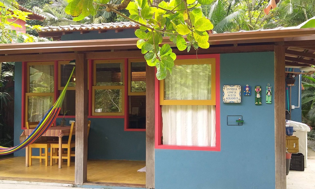 Ponte Branca House | A haven with a paradisiacal river in the backyard.