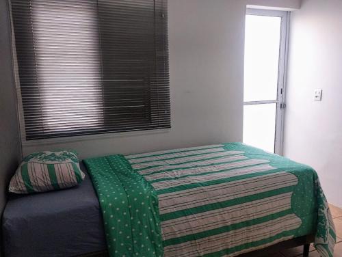 Bauru House | Aconchegante Microcasa Banheiro Privativo e Garagem Compartilhada