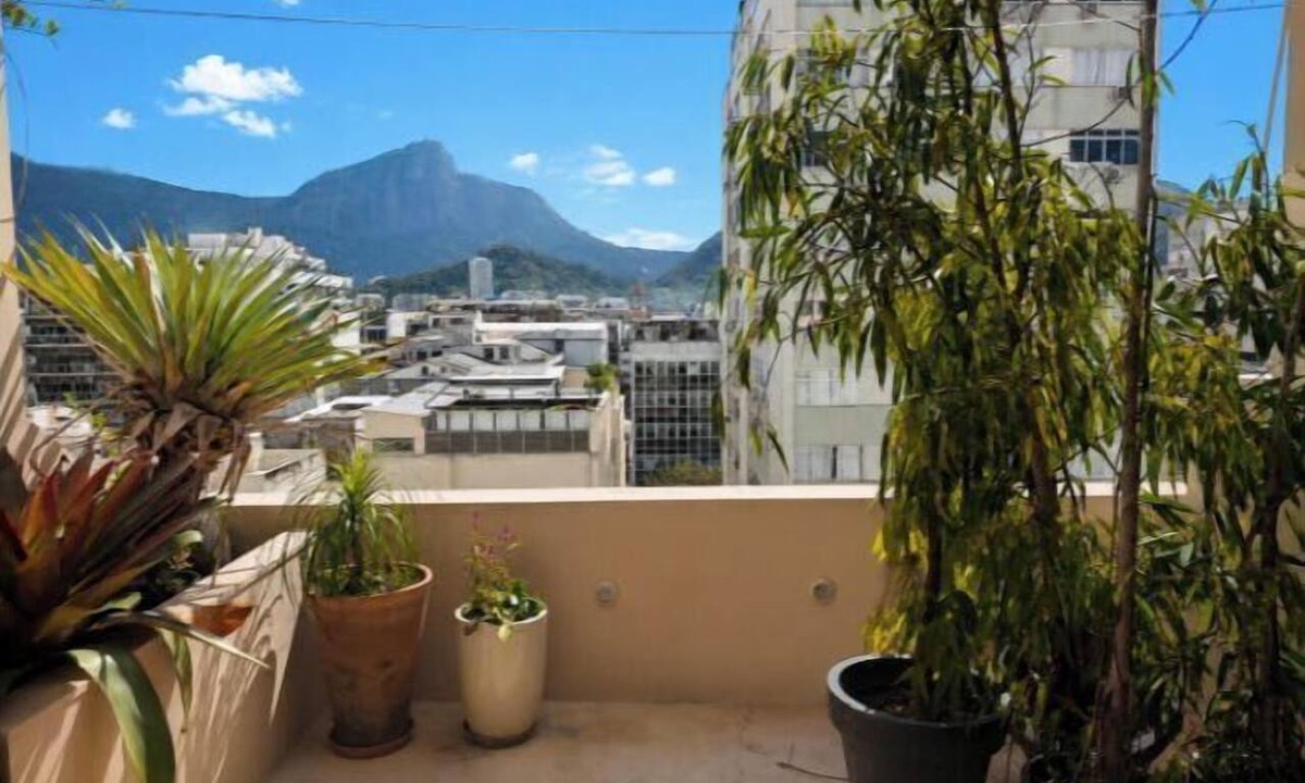 Ipanema Apartment | ADV003 Charming Penthouse with 2 suites in Ipanema