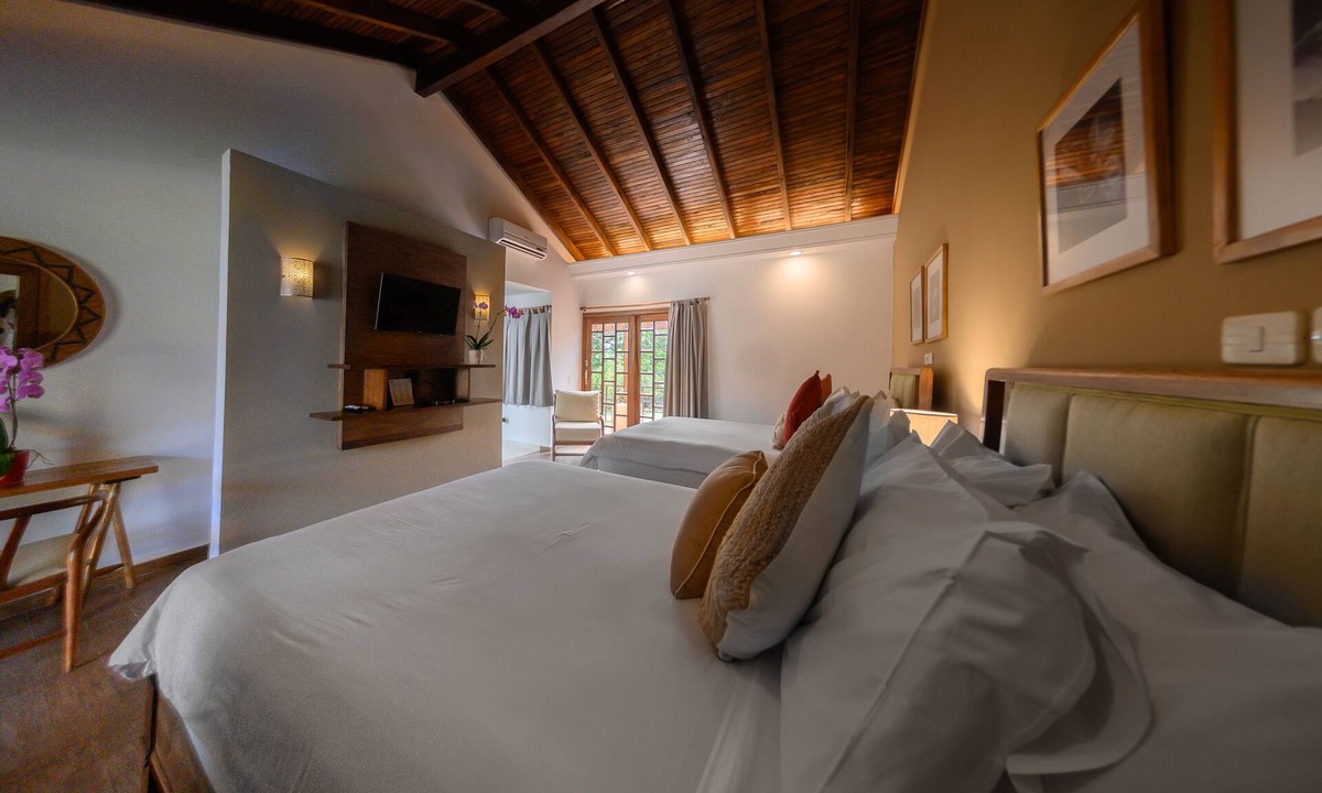 Caacupe Hotel | Alta Gracia Parque Hotel