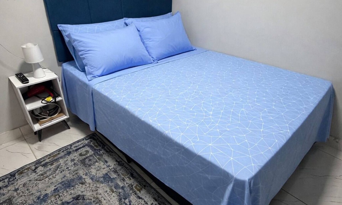 Cremacao House | AmazHost - Blue house ideal for couples with Wi-Fi