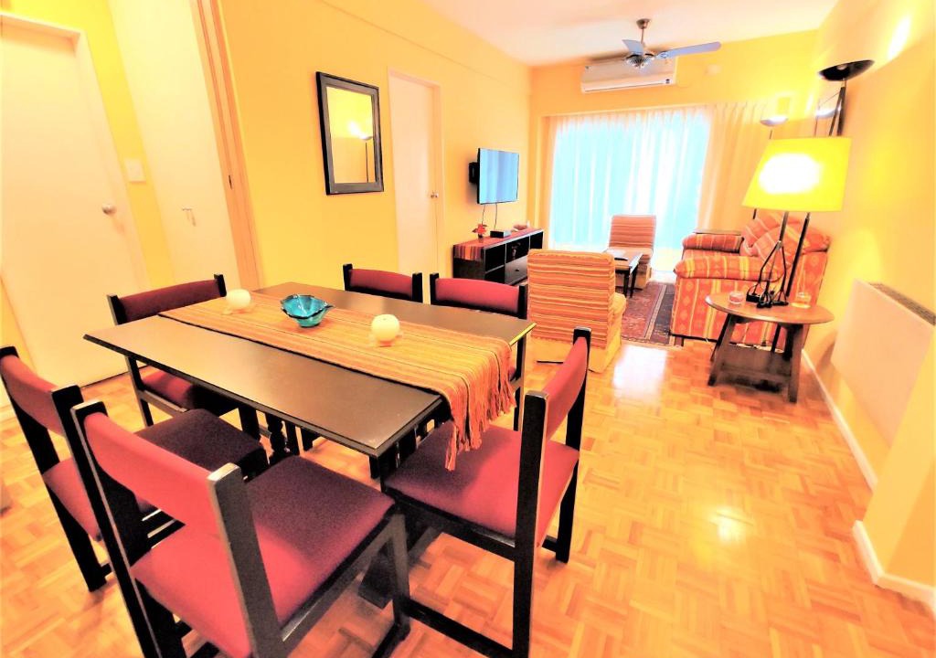 San Nicolas Apartment | Amplio Departamento 2 habitaciones en el Centro con Balcon