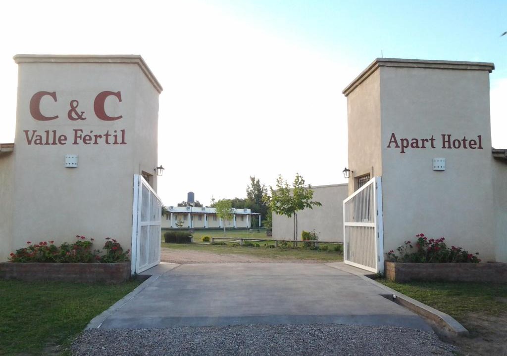 San Agustin de Valle Fertil Apartment | Apart C&C Valle Fértil