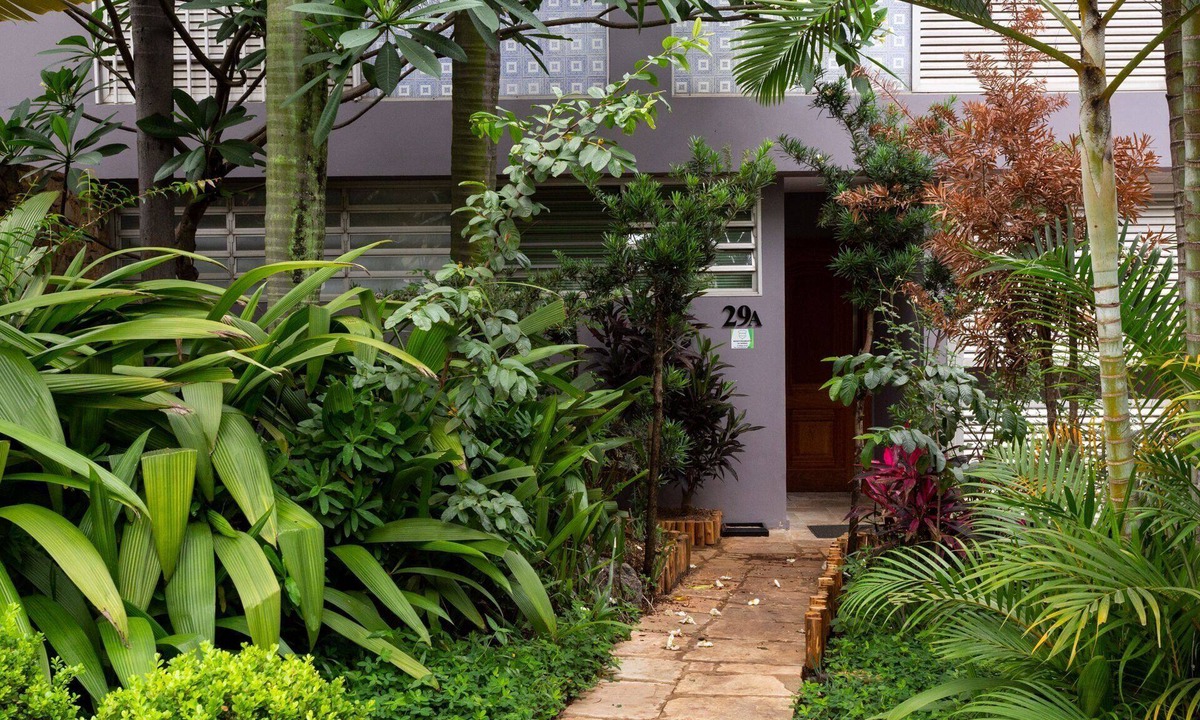 Alto de Pinheiros Apartment | Apartamento com quintal na Praça do Pôr do Sol