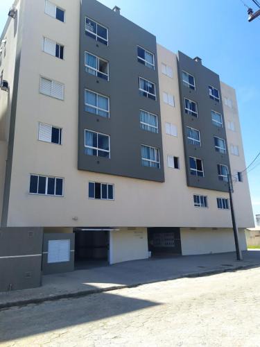 Laguna Apartment | Apartamento no Mar Grosso em Laguna SC.