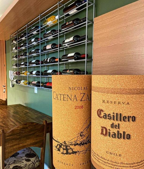 Humaita Apartment | Apartamento temático luxo Mundo do Vinho!