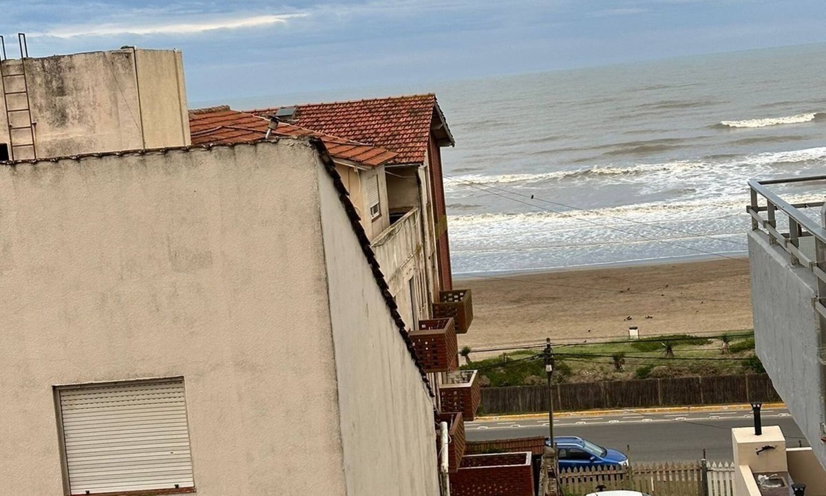 San Bernardo del Tuyu Apartment | Apartment in front of the sea, 1 block from downtown. Excellent