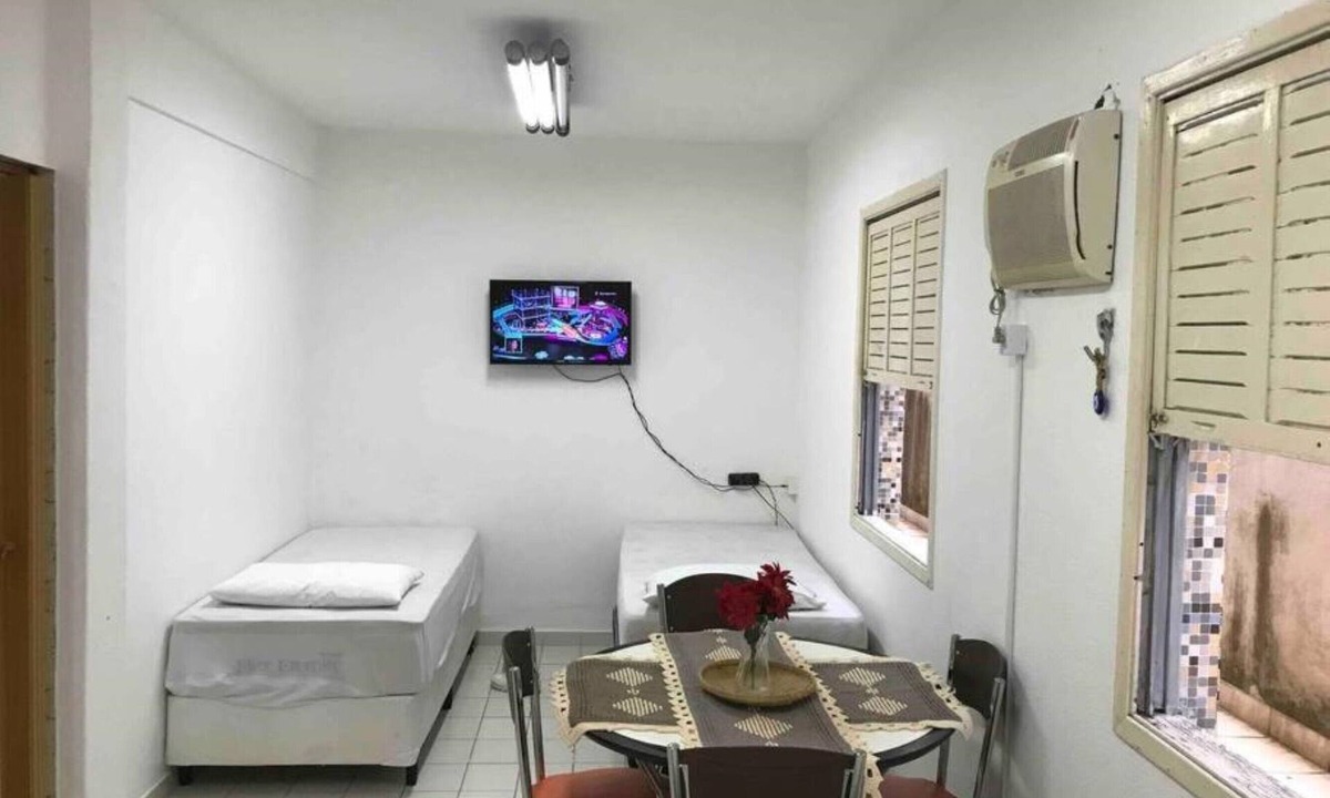 Vila Balnearia Apartment | Apartment on Florida Street - Air Conditioning