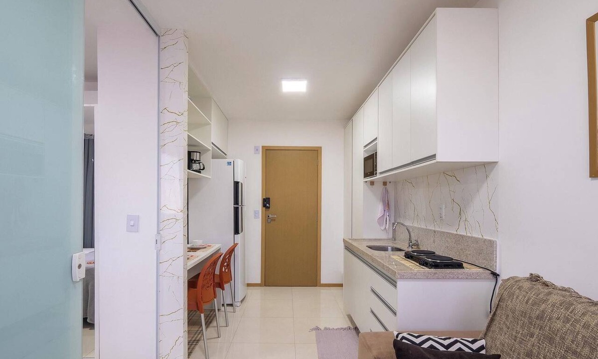 Pituba Apartment | Apt 500m fr/the sea in a Build. w/Pool Hpa0606