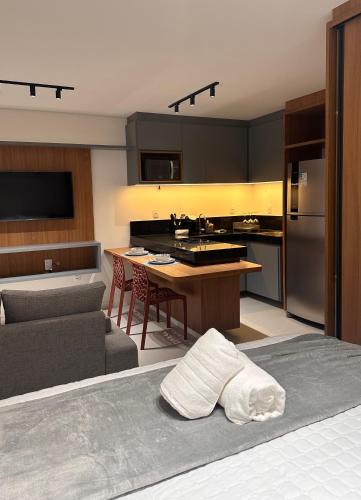 Aldeota Apartment | Apto em Fortaleza- Quarto e Sala