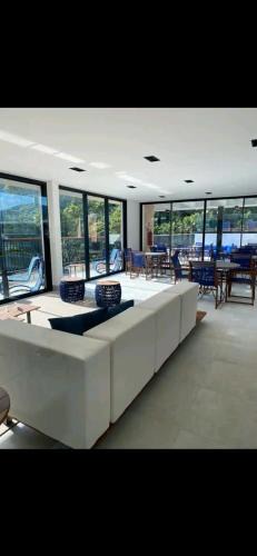 Saco da Ribeira Apartment | Apto em ubatuba
