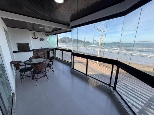 Gravata Apartment | Apto Frente mar Navegantes, Aero e Beto Carrero