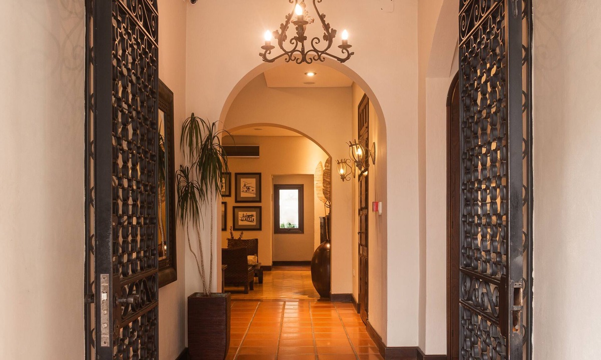 Salta Hotel | Balcón de la Plaza