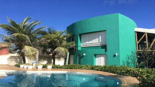 Itacimirim House | Beachfront house for 16 with garage on Guarajuba Beach, Bahia