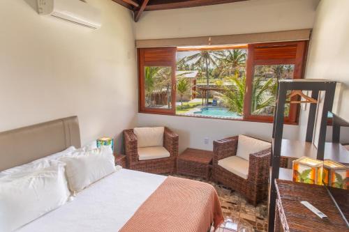 Caponga House | Beachfront Studio with Pool Caponga