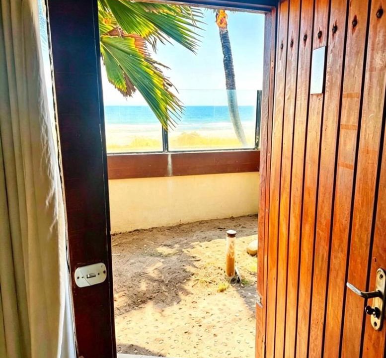 Pero Hotel | Beachfront suite right on the sand