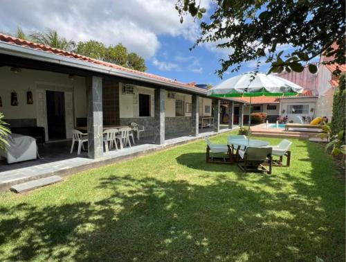 Vera Cruz House | Bedrooms in Barra do Pote near the beach
