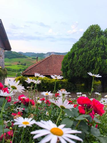 Bento Goncalves Cabin | Borghetto Inn – Charm and Exclusivity in the Vale dos Vinhedos