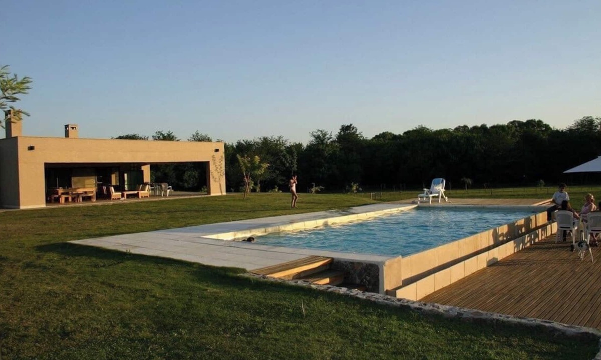 La Granja Cabin | Boutique house, with a panoramic view of Las Sierras Chicas de Córdoba, Arg.