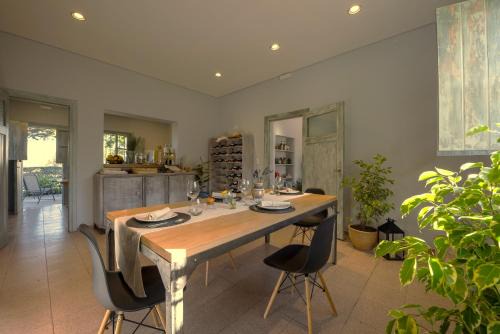 Maipu Villa | Boutique Vineyard and Wine Lodge