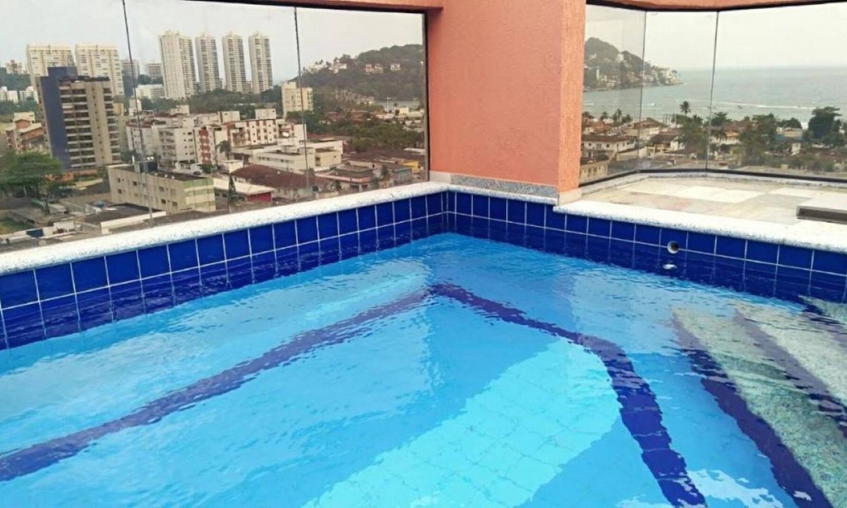 Parque Enseada Apartment | Vrbo Property
