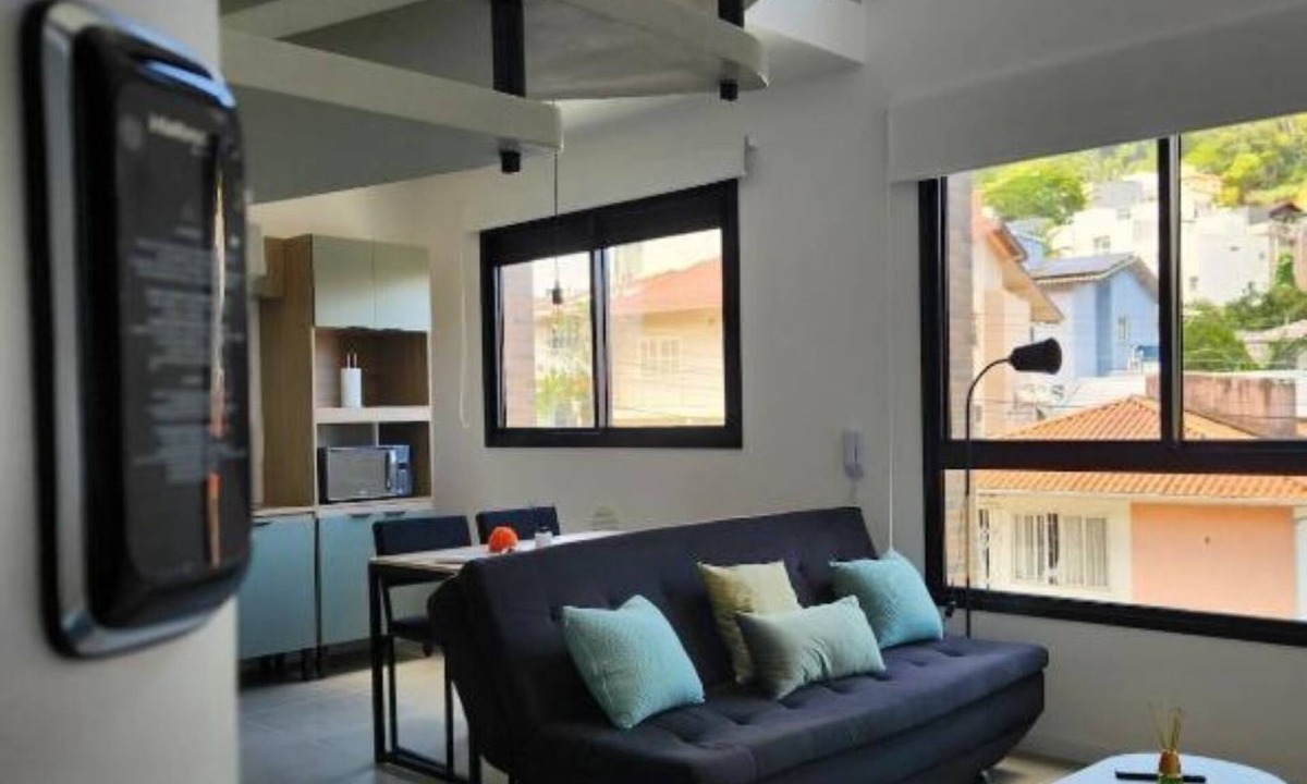 Carvoeira Apartment | Modern, new loft, upscale neighborhood, good location near UFSC with garage