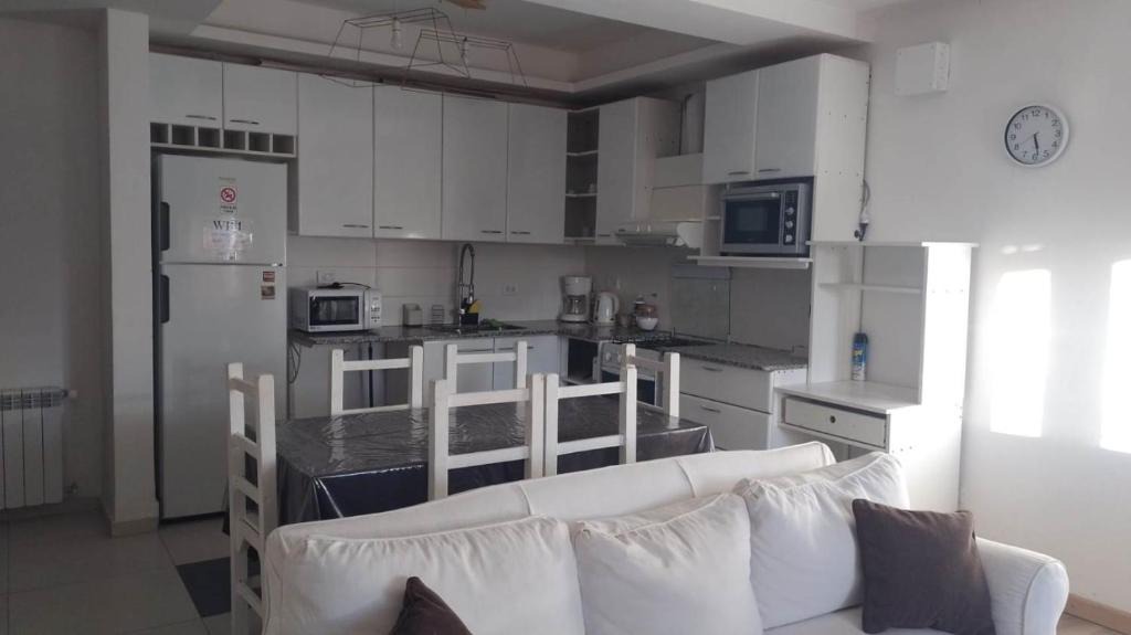 General Roca Apartment | Céntrico A-08