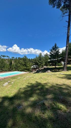 Villa Yacanto Ski Chalet | Cabaña de montaña con pileta en hermoso predio