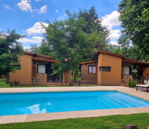 Santa Rosa de Calamuchita Hotel | CABAÑAS SUKHA