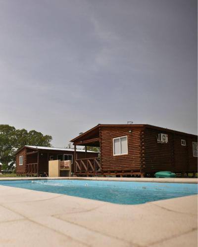 Azul Resort | CABAÑAS BRUTUS RANCHs