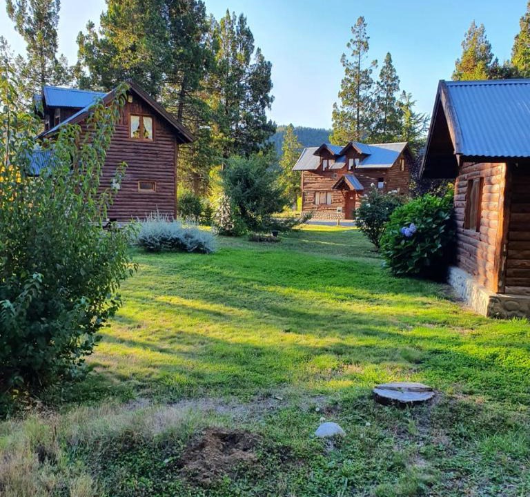El Bolson Ski Chalet | Cabañas Marhta