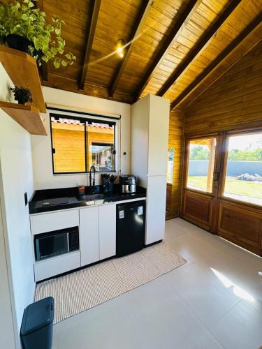 Aracatuba Ski Chalet | Cabana Raiz & Mar - 01