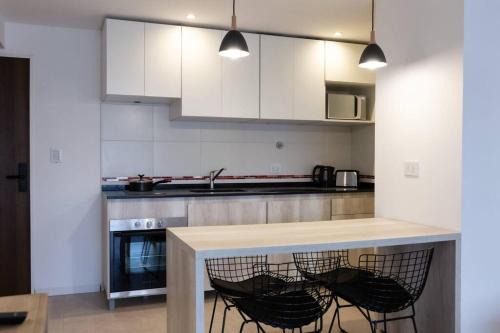 Constitucion Apartment | Carlos Calvo 1150 I by depptö