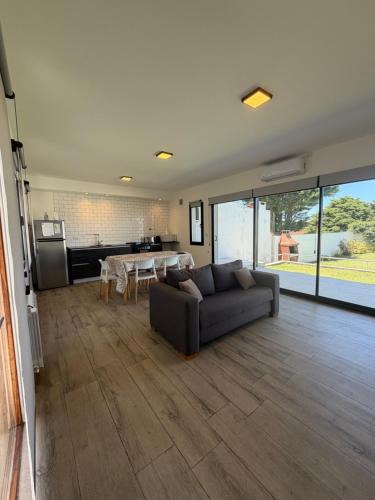 Las Colinas de Peralta Ramos House | Casa 3 ambientes - FARO NORTE -