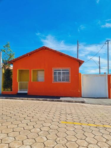 Sao Joao Batista do Gloria Apartment | Casa 3 Quartos l 2 banheiros l 2 garagens l centro