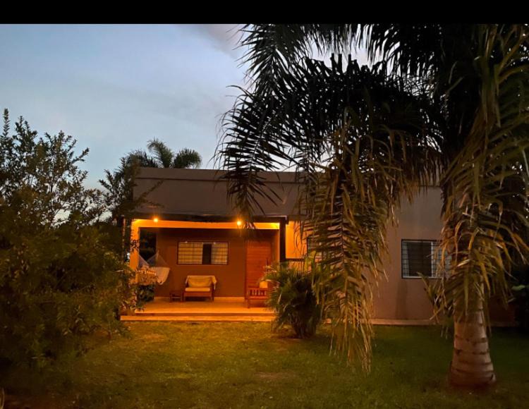 Puerto Valle House | Casa a metros del río Paraná y próximo a los Esteros del Iberá