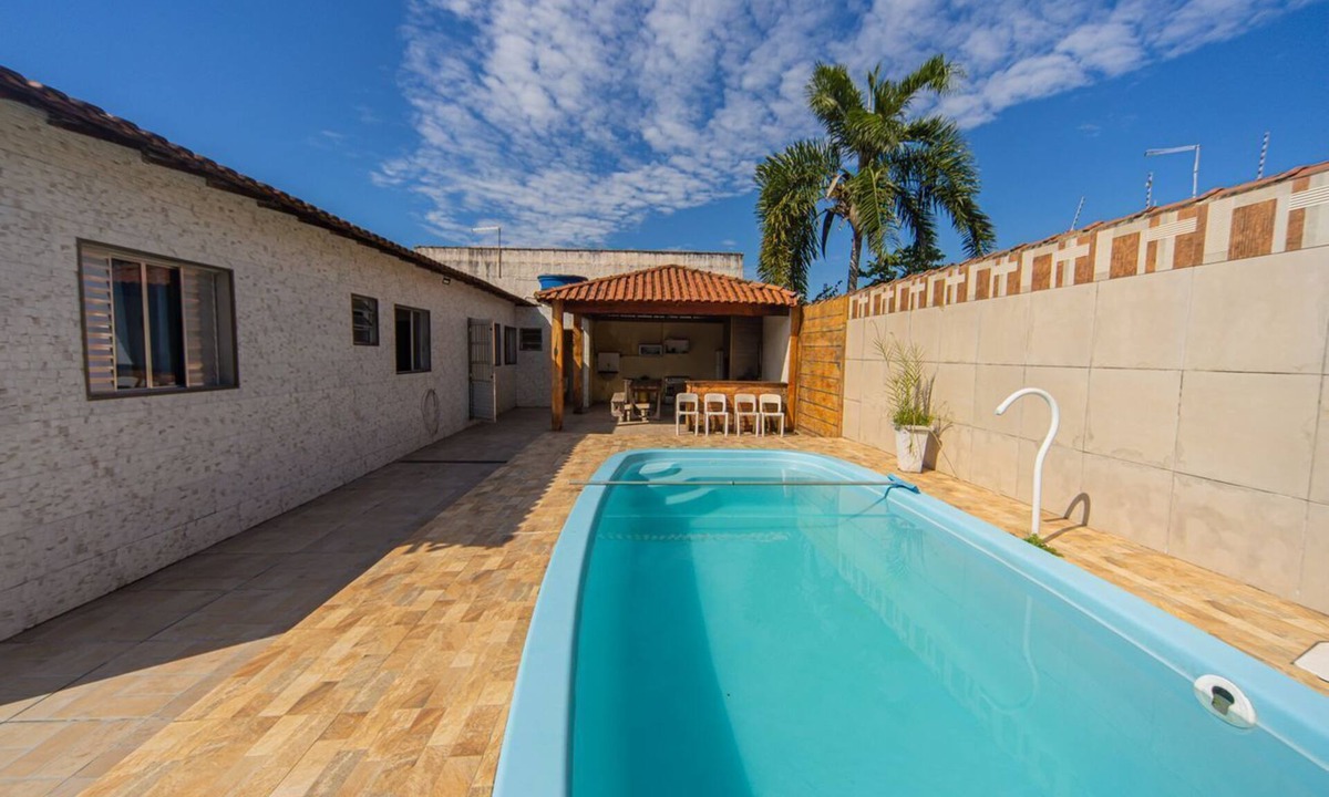 Balneario Gaivotas House | Casa com Piscina a 5 minutos da Praia das Gaivotas