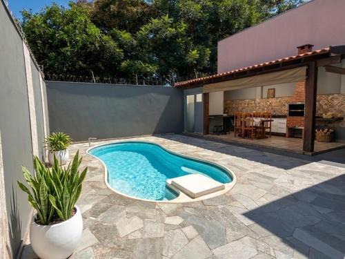 Ourinhos House | Casa com piscina, ar cond em bairro nobre