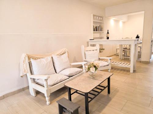 Ramallo Apartment | Casa con Pileta, Parrilla y Acceso con Rampa