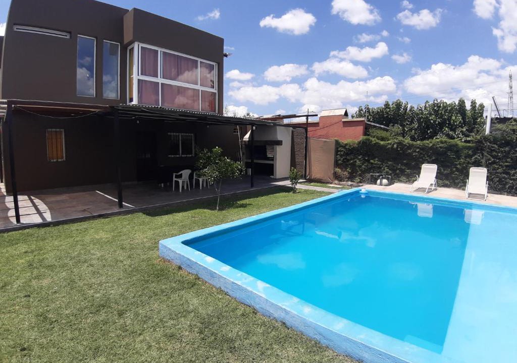 Vistalba House | Casa con Piscina en Vistalba para 8 personas