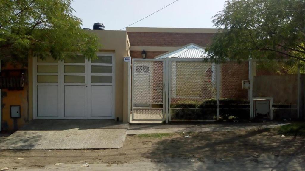 Monte Hermoso House | Casa de barrio