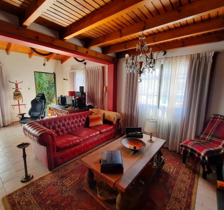 City Bell House | Casa/Departamento al fondo - muy cómodo y espaciado
