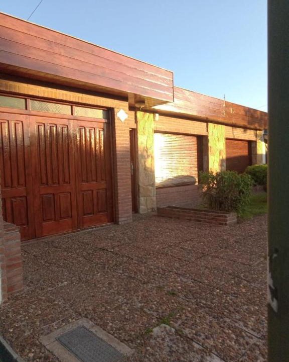 Punta Mogotes House | CASA ELENA