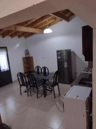 Jose Marmol Apartment | Casa en Jose Marmol primer piso