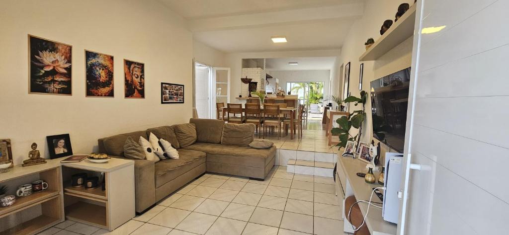 Vila Nova House | Casa espaço na Praia da Vila