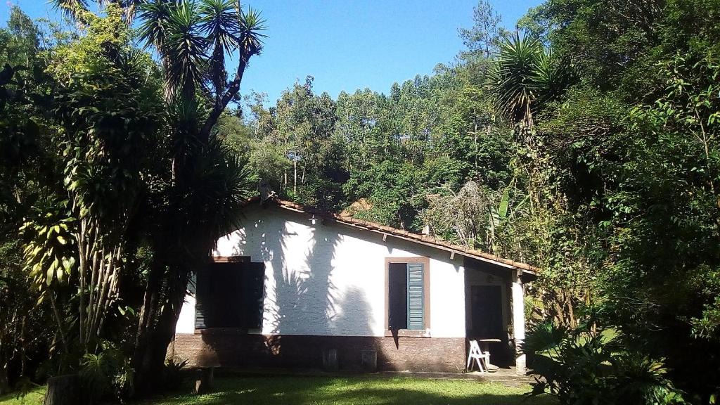 Itapevi Ski Chalet | Casa hospedagem rural em São Roque