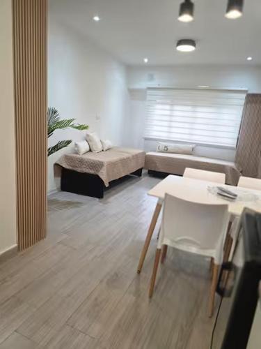 Comuna 15 Apartment | Casa Mazzeo - Monoambiente - Agronomia
