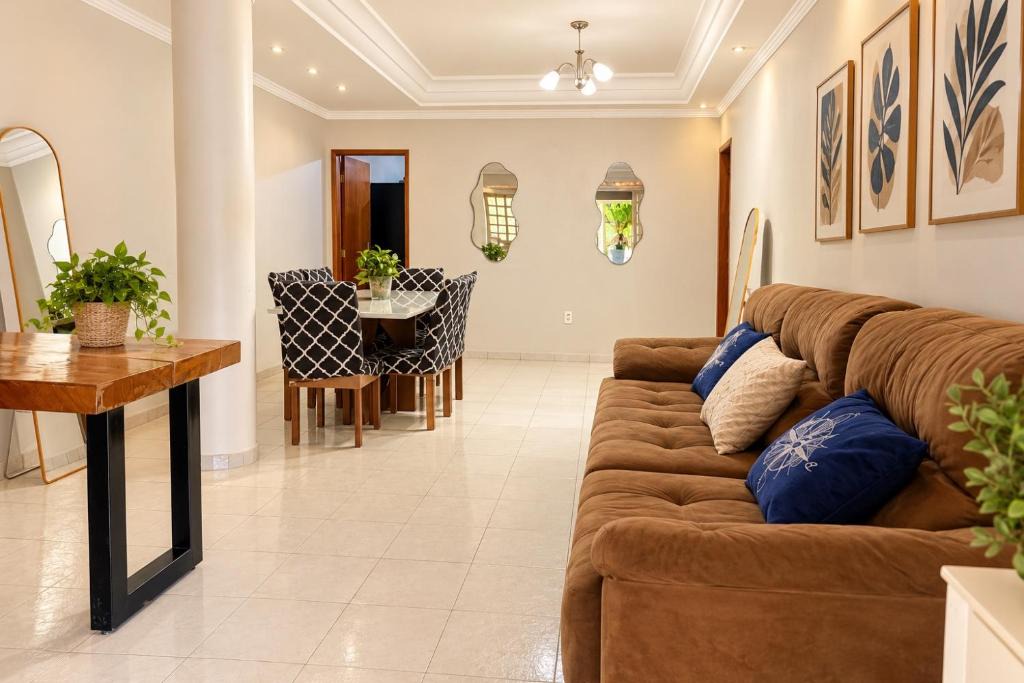 Asa Sul House | Casa na Asa Sul com Ar-Condicionado, Garagem e Wi-Fi